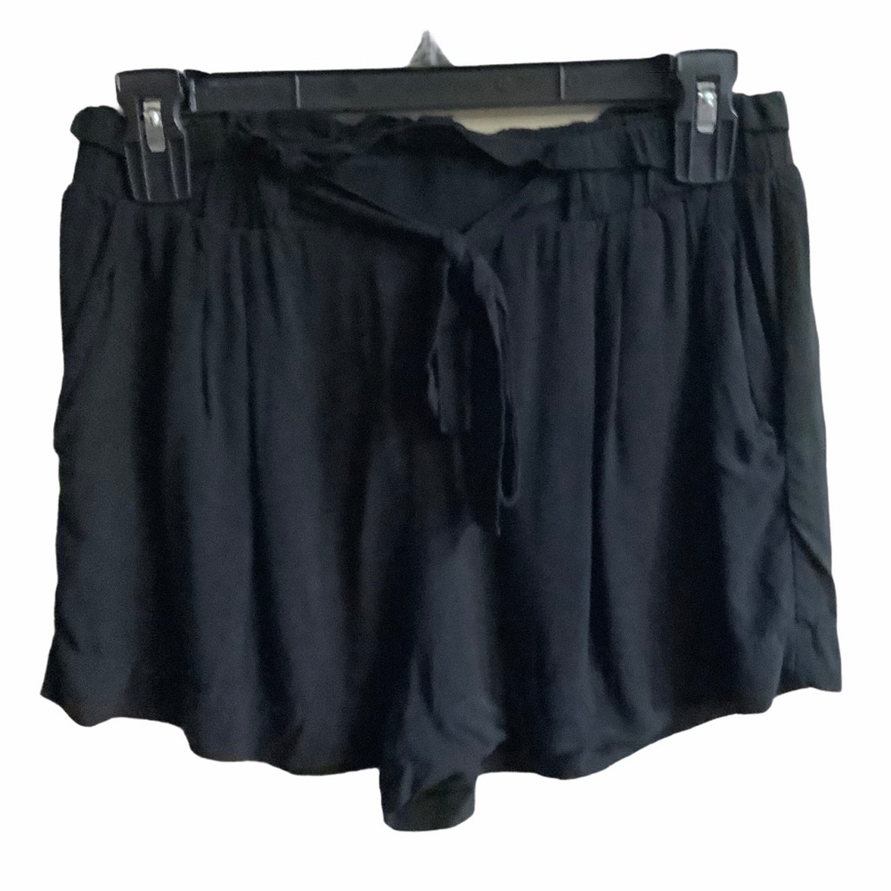 Ambiance Apparel shorts black‎ 100% rayon Medium